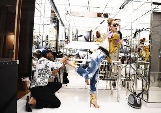 Céline Dion feet photo thumbnail