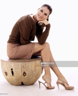 Céline Dion feet photo thumbnail