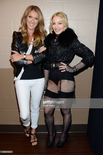 Céline Dion feet photo thumbnail