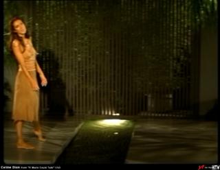 Céline Dion feet photo thumbnail