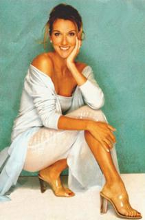 Céline Dion feet photo thumbnail
