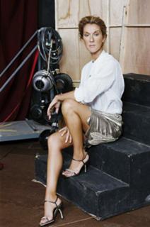 Céline Dion feet photo thumbnail