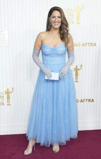 D'Arcy Carden feet photo 4