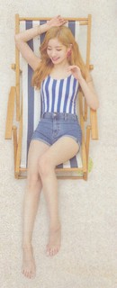 Da-Hyeon Kim feet photo thumbnail