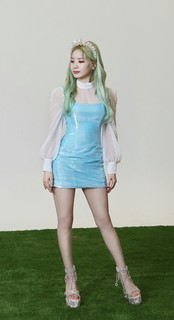 Da-Hyeon Kim feet photo thumbnail