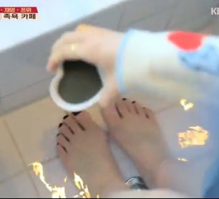 Da-Hyeon Kim feet photo thumbnail
