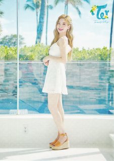 Da-Hyeon Kim feet photo thumbnail