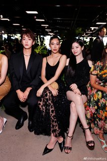 Da-Hyeon Kim feet photo thumbnail