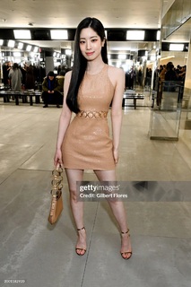 Da-Hyeon Kim feet photo thumbnail