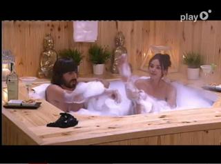 Dafne Fernández feet photo thumbnail