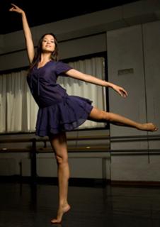 Dafne Fernández feet photo thumbnail