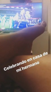 Dafne Fernández feet photo thumbnail