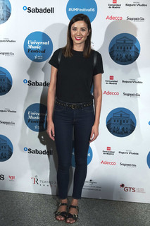 Dafne Fernández feet photo thumbnail