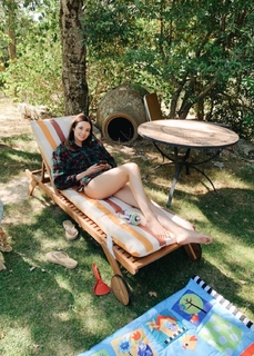 Dafne Fernández feet photo thumbnail