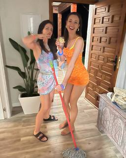 Dafne Fernández feet photo thumbnail