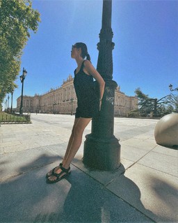 Dafne Fernández feet photo thumbnail