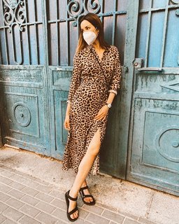 Dafne Fernández feet photo thumbnail