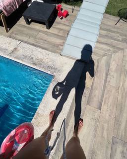 Dafne Fernández feet photo thumbnail