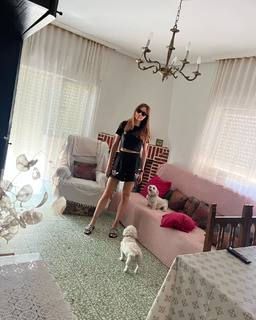 Dafne Fernández feet photo thumbnail