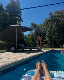 Dafne Fernández feet photo thumbnail