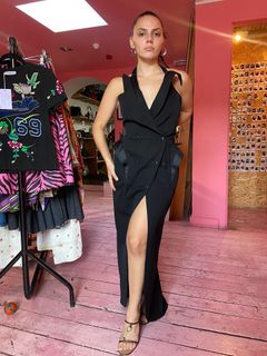 Dafne Keen feet photo thumbnail