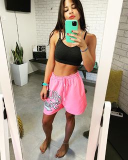 Dafni Karavokyri feet photo 8