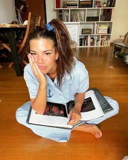 Dafni Karavokyri feet photo 14
