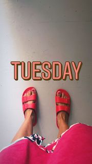 Dafni Karavokyri feet photo 11