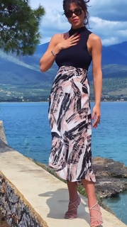 Dafni Karavokyri feet photo 6