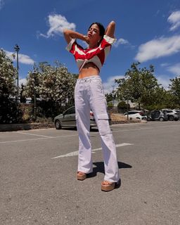 Dafni Karavokyri feet photo 12