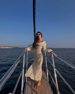 Dafni Karavokyri feet photo 4