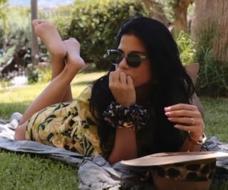 Dafni Karavokyri feet photo 5