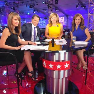 Dagen McDowell feet photo 13