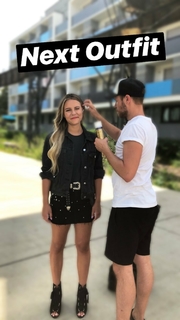 Dagi Bee feet photo thumbnail
