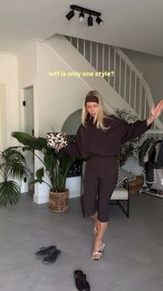 Dagi Bee feet photo 1