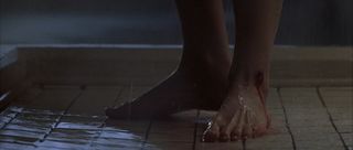 Dagmara Dominczyk feet photo 3