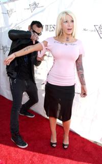 Daisy De La Hoya feet photo 13