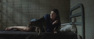 Daisy Edgar-Jones feet photo thumbnail
