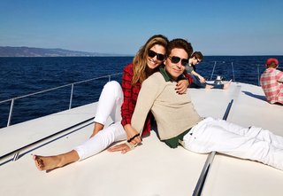 Daisy Fuentes feet photo thumbnail