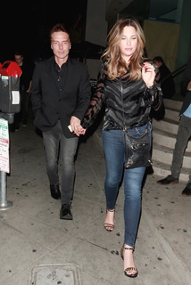 Daisy Fuentes feet photo thumbnail