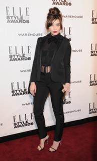 Daisy Lowe feet photo thumbnail