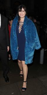 Daisy Lowe feet photo thumbnail