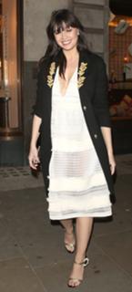 Daisy Lowe feet photo thumbnail