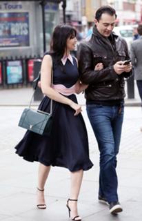 Daisy Lowe feet photo thumbnail