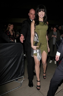 Daisy Lowe feet photo thumbnail
