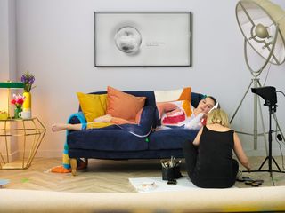 Daisy Lowe feet photo thumbnail