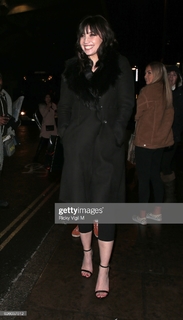 Daisy Lowe feet photo thumbnail