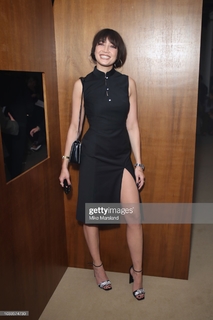 Daisy Lowe feet photo thumbnail