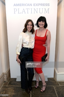 Daisy Lowe feet photo thumbnail