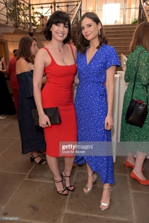 Daisy Lowe feet photo thumbnail